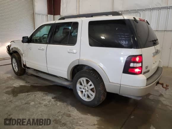 2010 Ford Explorer Eddie Bauer with VIN 1FMEU7EE4AUA55600, listed as a Copart auction lot 62597805 with 207,218 mi miles and Salvage title. Bid and sale history available at DreamBid. Image 2.