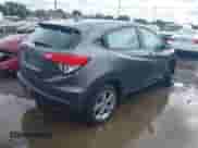 2022 Honda HR-V LX z VIN 3CZRU6H34NM759021, wystawiony jako IAAI lot #43142108 z przebiegiem 34 240 mil mil oraz . Historia ofert i sprzedaży dostępna na DreamBid. Obrazek 4.