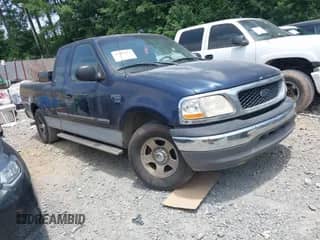 2003 Ford F-150 XL with VIN 1FTRX17W33NA65385, listed as a IAAI auction lot 42588871 with 250,273 mi miles and . Bid and sale history available at DreamBid. Image 1.