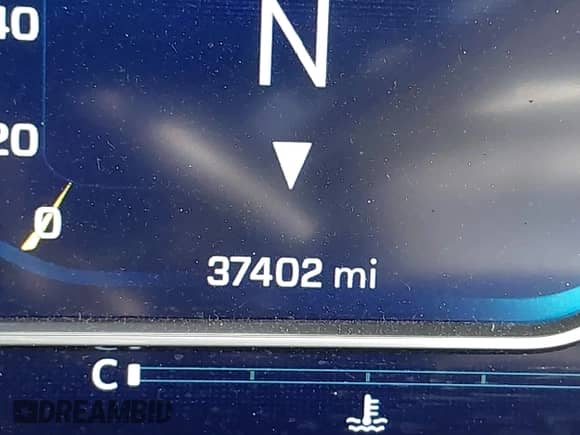 2022 Chevrolet Silverado 1500 RST z VIN 1GCUDEED7NZ585337, wystawiony jako IAAI lot #42092773 z przebiegiem 37 402 mil mil oraz . Historia ofert i sprzedaży dostępna na DreamBid. Obrazek 16.