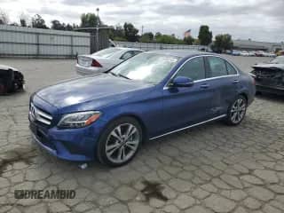 2019 Mercedes-Benz C 300 z VIN 55SWF8DB8KU313884, wystawiony jako Copart lot #85492245 z przebiegiem 54 640 mil mil oraz Szkoda całkowita • Salvage title. Historia ofert i sprzedaży dostępna na DreamBid. Obrazek 1.