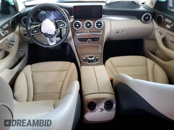 2021 Mercedes-Benz C 300 с VIN W1KWF8DB1MR610547, выставлен на аукционе Copart как лот 70835925 с пробегом 35 365 миль миль и Списание • Salvage title. История ставок и продаж доступна на DreamBid. Изображение 8.