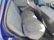 2014 Hyundai Accent GLS z VIN KMHCT4AE1EU647671, wystawiony jako Copart lot #90034745 z przebiegiem 213 953 mil mil oraz Czysty tytuł • Clean title. Historia ofert i sprzedaży dostępna na DreamBid. Obrazek 10.