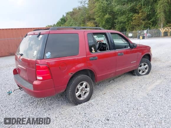 2004 Ford Explorer XLT with VIN 1FMZU73K84UC14729, listed as a IAAI auction lot 43256683 with 245,323 mi miles and . Bid and sale history available at DreamBid. Image 4.