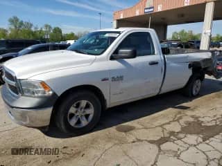 2018 Ram 1500 Tradesman with VIN 3C6JR6DT7JG304609, listed as a Copart auction lot 55684295 with 73,075 mi miles and Salvage title. Bid and sale history available at DreamBid. Image 1.