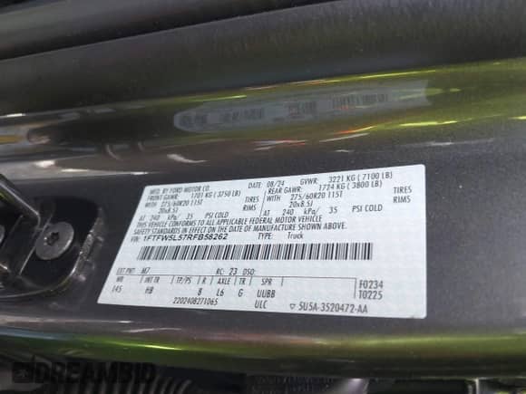 2024 Ford F-150 Lariat z VIN 1FTFW5L57RFB58262, wystawiony jako IAAI lot #42255702 z przebiegiem 4 763 mil mil oraz . Historia ofert i sprzedaży dostępna na DreamBid. Obrazek 9.