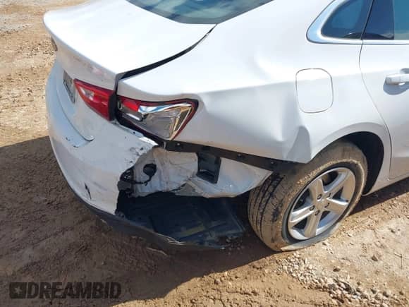2023 Chevrolet Malibu LS с VIN 1G1ZB5ST7PF253693, выставлен на аукционе IAAI как лот 42026441 с пробегом 49 763 миль миль и . История ставок и продаж доступна на DreamBid. Изображение 6.