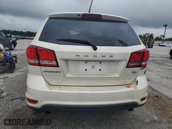 2014 Dodge Journey R/T with VIN 3C4PDCEGXET214465, listed as a Copart auction lot 69012615 with 206,291 mi miles and Salvage title. Bid and sale history available at DreamBid. Image 6.