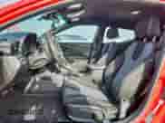 2019 Hyundai Veloster Premium z VIN KMHTG6AF7KU019411, wystawiony jako Copart lot #61428395 z przebiegiem 122 745 mil mil oraz Szkoda całkowita • Salvage title. Historia ofert i sprzedaży dostępna na DreamBid. Obrazek 7.