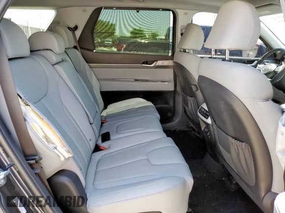 2024 Hyundai Palisade SEL с VIN KM8R44GE3RU691322, выставлен на аукционе Copart как лот 67681205 с пробегом 13 191 миль миль и Списание • Salvage title. История ставок и продаж доступна на DreamBid. Изображение 11.