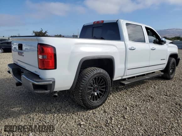 2015 GMC Sierra 1500 SLT z VIN 3GTU2VEC3FG486321, wystawiony jako Copart lot #71520885 z przebiegiem 45 718 mil mil oraz Szkoda całkowita • Salvage title. Historia ofert i sprzedaży dostępna na DreamBid. Obrazek 3.