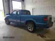2000 Chevrolet S-10 LS z VIN 1GCCS19W1Y8257556, wystawiony jako Copart lot #64743085 z przebiegiem 284 985 mil mil oraz Szkoda całkowita • Salvage title. Historia ofert i sprzedaży dostępna na DreamBid. Obrazek 2.