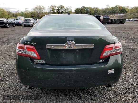 2011 Toyota Camry XLE with VIN 4T1BK3EK9BU612056, listed as a Copart auction lot 82330705 with 114,658 mi miles and Salvage title. Bid and sale history available at DreamBid. Image 6.