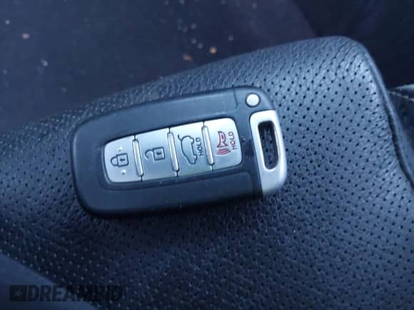 2016 Hyundai Veloster Turbo с VIN KMHTC6AE8GU273459, выставлен на аукционе IAAI как лот 43379586 с пробегом 55 839 миль миль и . История ставок и продаж доступна на DreamBid. Изображение 11.