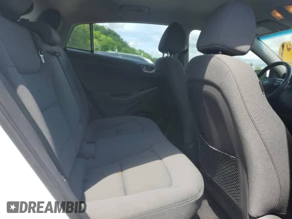 2022 Hyundai Ioniq SE с VIN KMHC75LC9NU276149, выставлен на аукционе Copart как лот 57220835 с пробегом 51 599 миль миль и Списание • Salvage title. История ставок и продаж доступна на DreamBid. Изображение 10.