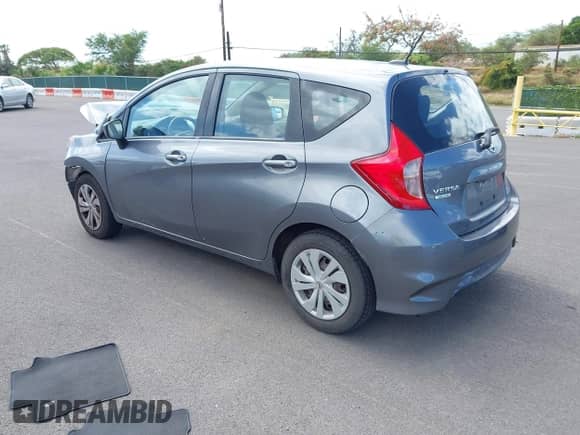 2018 Nissan Note S z VIN 3N1CE2CP7JL355502, wystawiony jako IAAI lot #42444692 z przebiegiem 77 619 mil mil oraz . Historia ofert i sprzedaży dostępna na DreamBid. Obrazek 3.