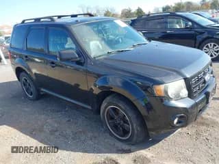 2011 Ford Escape XLT с VIN 1FMCU9DG7BKA66416, выставлен на аукционе IAAI как лот 43468112 с пробегом 197 987 миль миль и . История ставок и продаж доступна на DreamBid. Изображение 1.
