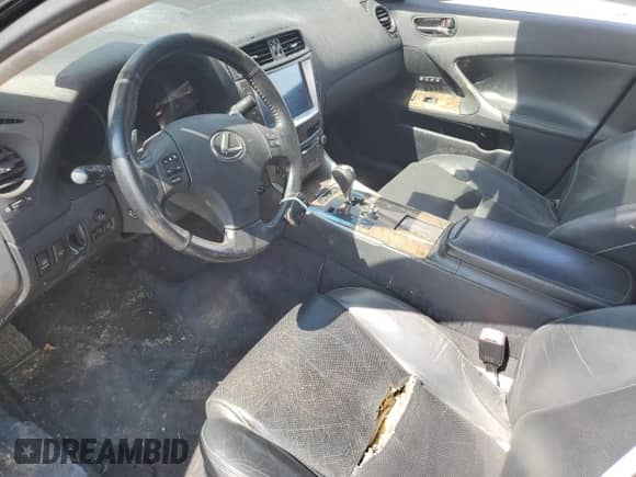 2009 Lexus IS 250 z VIN JTHCK262695030243, wystawiony jako Copart lot #68031775 z przebiegiem Nie podano mil oraz Czysty tytuł • Clean title. Historia ofert i sprzedaży dostępna na DreamBid. Obrazek 8.