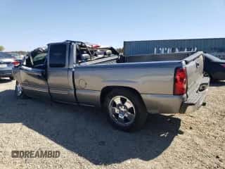 2006 Chevrolet Silverado SS с VIN 2GCEC19N261117884, выставлен на аукционе Copart как лот 70653254 с пробегом 96 213 миль миль и На запчасти • Non repairable. История ставок и продаж доступна на DreamBid. Изображение 2.