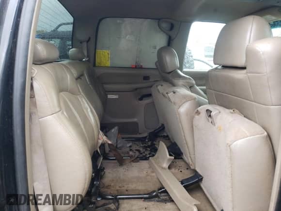 2002 Chevrolet Silverado 1500HD LT с VIN 1GCGK13U52F196739, выставлен на аукционе Copart как лот 76133694 с пробегом 208 404 миль миль и Списание • Salvage title. История ставок и продаж доступна на DreamBid. Изображение 10.