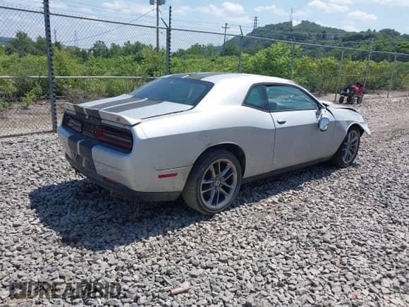 2021 Dodge Challenger GT с VIN 2C3CDZKG8MH611206, выставлен на аукционе IAAI как лот 42578159 с пробегом 35 213 миль миль и . История ставок и продаж доступна на DreamBid. Изображение 4.
