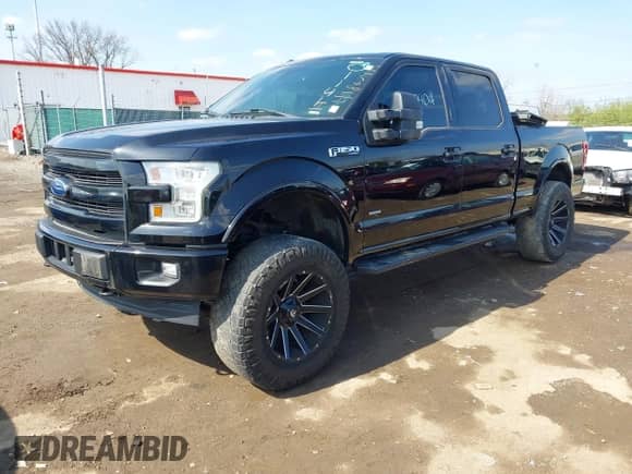 2017 Ford F-150 XL z VIN 1FTFW1EG6HFC01141, wystawiony jako IAAI lot #41860404 z przebiegiem 109 399 mil mil oraz . Historia ofert i sprzedaży dostępna na DreamBid. Obrazek 2.