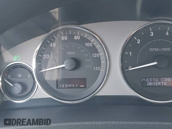 2009 Jeep Grand Cherokee with VIN 1J8HS68T49C524111, listed as a IAAI auction lot 41605917 with 133,441 mi miles and . Bid and sale history available at DreamBid. Image 16.