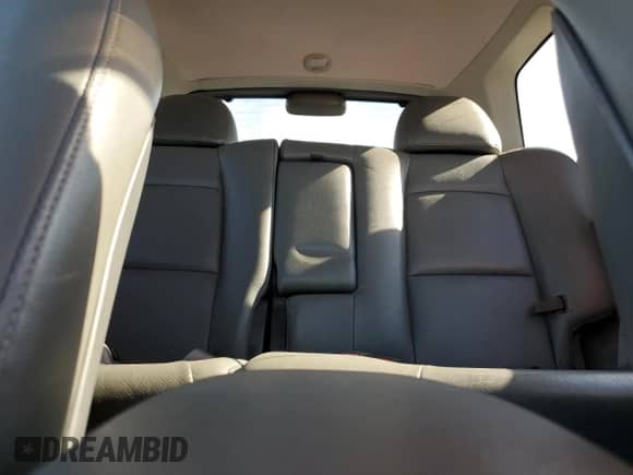 2002 Hyundai Santa Fe GLS с VIN KM8SC13D42U162953, выставлен на аукционе Copart как лот 77953044 с пробегом 98 463 миль миль и Чистый • Clean title. История ставок и продаж доступна на DreamBid. Изображение 10.