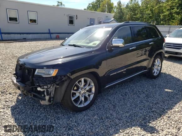 2016 Jeep Grand Cherokee Summit with VIN 1C4RJFJT8GC333460, listed as a Copart auction lot 69375285 with 118,148 mi miles and Salvage title. Bid and sale history available at DreamBid. Image 1.