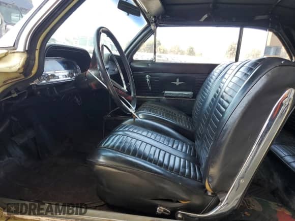 1964 Chevrolet Corvette с VIN 40967W182308, выставлен на аукционе Copart как лот 55326935 с пробегом 24 533 миль миль и Чистый • Clean title. История ставок и продаж доступна на DreamBid. Изображение 7.