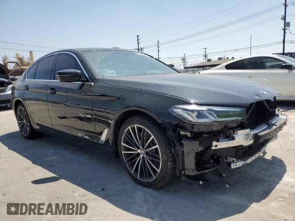 2021 BMW 5 Series 530i with VIN WBA53BH04MWX12136, listed as a Copart auction lot 68948585 with Not provided miles and Salvage title. Bid and sale history available at DreamBid. Image 4.