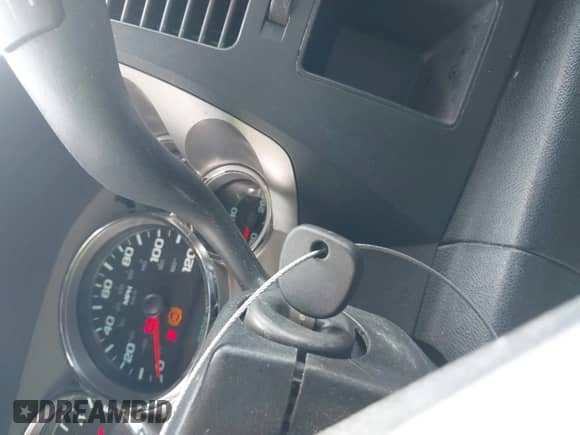 2012 GMC Sierra 1500 SLE z VIN 1GTR1VE08CZ347666, wystawiony jako IAAI lot #42610643 z przebiegiem 200 454 mil mil oraz . Historia ofert i sprzedaży dostępna na DreamBid. Obrazek 11.