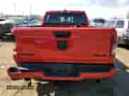 2023 Ram 1500 Big Horn z VIN 1C6SRFMT6PN697815, wystawiony jako Copart lot #49989925 z przebiegiem 29 517 mil mil oraz Czysty tytuł • Clean title. Historia ofert i sprzedaży dostępna na DreamBid. Obrazek 6.