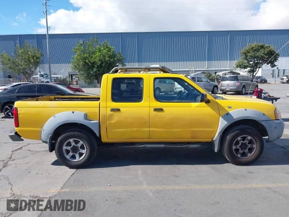 2001 Nissan Frontier SE z VIN 1N6ED27T11C311178, wystawiony jako IAAI lot #43320776 z przebiegiem 273 153 mil mil oraz . Historia ofert i sprzedaży dostępna na DreamBid. Obrazek 13.