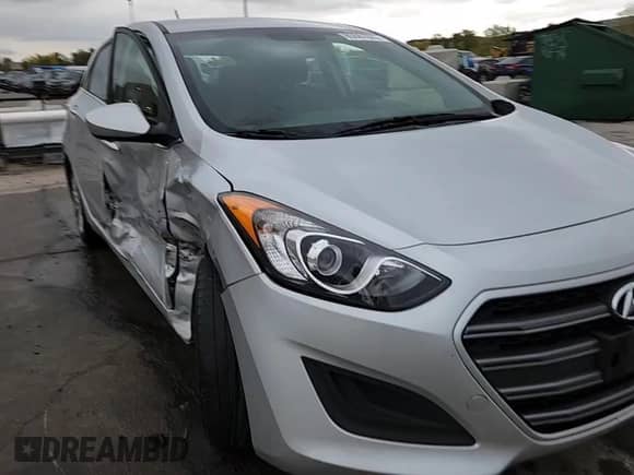 2016 Hyundai Elantra with VIN KMHD35LH0GU337502, listed as a Copart auction lot 85581665 with 62,913 mi miles and Salvage title. Bid and sale history available at DreamBid. Image 13.