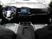 2025 Chevrolet Silverado 2500HD с VIN 1GC5KNE77SF206130, выставлен на аукционе Copart как лот 66004515 с пробегом 6 884 миль миль и Списание • Salvage title. История ставок и продаж доступна на DreamBid. Изображение 8.