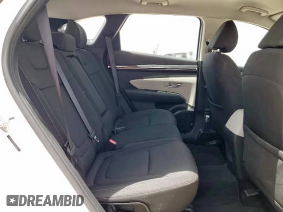 2024 Hyundai Tucson SE z VIN 5NMJA3DE0RH407435, wystawiony jako Copart lot #57407195 z przebiegiem 3 798 mil mil oraz Czysty tytuł • Clean title. Historia ofert i sprzedaży dostępna na DreamBid. Obrazek 11.