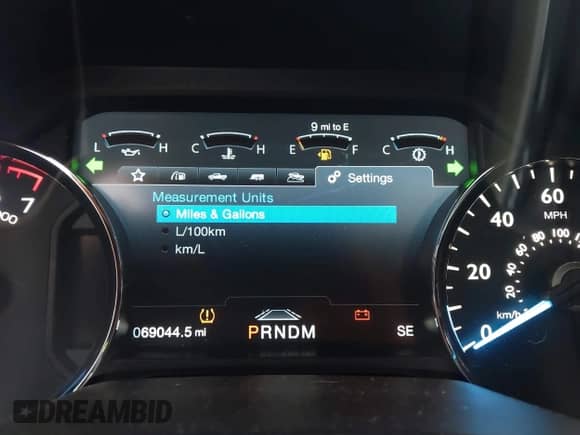 2020 Ford F-150 XL z VIN 1FTFW1E45LFB49144, wystawiony jako IAAI lot #42557287 z przebiegiem 69 044 mil mil oraz . Historia ofert i sprzedaży dostępna na DreamBid. Obrazek 7.