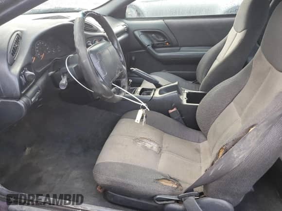 1995 Chevrolet Camaro with VIN 2G1FP22S9S2210428, listed as a Copart auction lot 84870794 with 230,112 mi miles and Clean title. Bid and sale history available at DreamBid. Image 7.