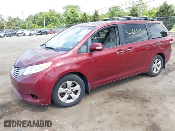 2014 Toyota Sienna Limited с VIN 5TDDK3DC6ES073282, выставлен на аукционе IAAI как лот 42468546 с пробегом 278 905 миль миль и . История ставок и продаж доступна на DreamBid. Изображение 2.