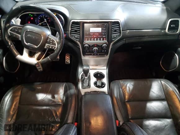 2016 Jeep Grand Cherokee SRT с VIN 1C4RJFDJ1GC503829, выставлен на аукционе Copart как лот 50740595 с пробегом 160 209 миль миль и Чистый • Clean title. История ставок и продаж доступна на DreamBid. Изображение 8.