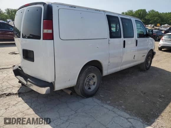 2004 Chevrolet Express Cargo с VIN 1GCHG35U641144809, выставлен на аукционе Copart как лот 58810505 с пробегом 148 153 миль миль и Списание • Salvage title. История ставок и продаж доступна на DreamBid. Изображение 3.