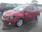 2015 Chevrolet Sonic LT с VIN 1G1JC5SH8F4220010, выставлен на аукционе IAAI как лот 42921568 с пробегом 53 806 миль миль и . История ставок и продаж доступна на DreamBid. Изображение 17.