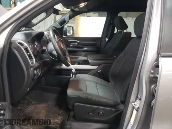 2023 Ram 1500 Big Horn with VIN 1C6SRFMT5PN637251, listed as a Copart auction lot 47489795 with 28,872 mi miles and Salvage title. Bid and sale history available at DreamBid. Image 7.