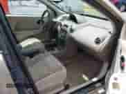 2007 Saturn ION ION 3 z VIN 1G8AL55F67Z132105, wystawiony jako IAAI lot #42741727 z przebiegiem 239 637 mil mil oraz . Historia ofert i sprzedaży dostępna na DreamBid. Obrazek 5.