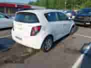 2014 Chevrolet Sonic LS с VIN 1G1JA6SH2E4197320, выставлен на аукционе IAAI как лот 42668981 с пробегом 105 885 миль миль и . История ставок и продаж доступна на DreamBid. Изображение 4.