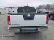 2011 Nissan Frontier Pro-4X z VIN 1N6AD0EV0BC442644, wystawiony jako IAAI lot #41797092 z przebiegiem 223 697 mil mil oraz . Historia ofert i sprzedaży dostępna na DreamBid. Obrazek 16.