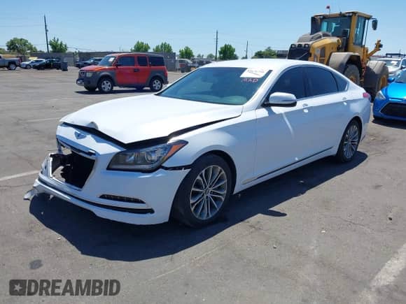 2015 Hyundai Genesis 3.8L с VIN KMHGN4JE5FU014801, выставлен на аукционе IAAI как лот 42676790 с пробегом 94 827 миль миль и . История ставок и продаж доступна на DreamBid. Изображение 2.