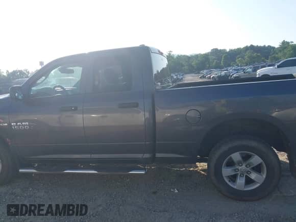 2018 Ram 1500 Tradesman с VIN 1C6RR7FT7JS329332, выставлен на аукционе IAAI как лот 42539603 с пробегом 91 778 миль миль и . История ставок и продаж доступна на DreamBid. Изображение 14.