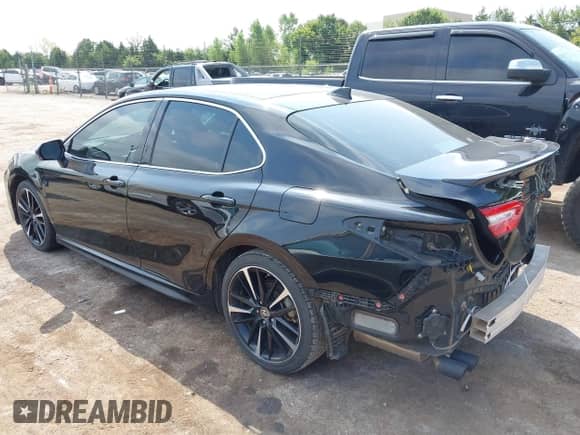 2019 Toyota Camry XSE с VIN 4T1B61HK2KU834457, выставлен на аукционе IAAI как лот 43104071 с пробегом 73 361 миль миль и . История ставок и продаж доступна на DreamBid. Изображение 15.